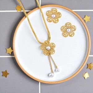 🆕 Romantic Floral Faux Pearl Jewelry Set | 18K Gold Plated Stainless Steel